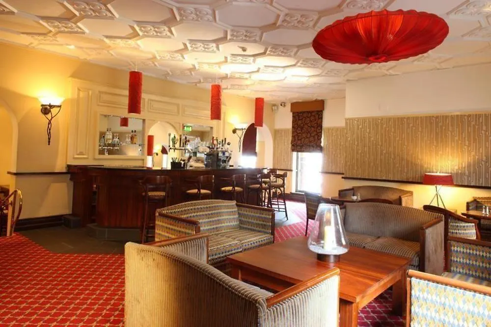 The Metropole Hotel Корк
