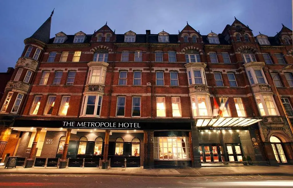The Metropole Hotel Корк